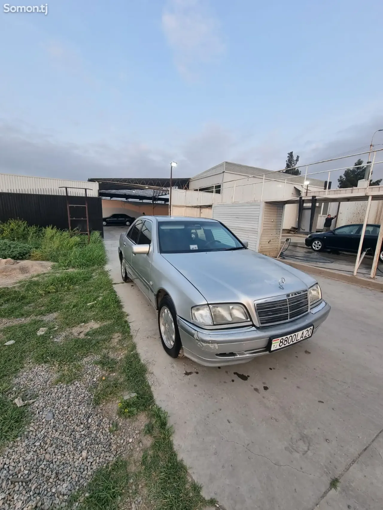 Mercedes-Benz C class 1998 · 2.4 MT