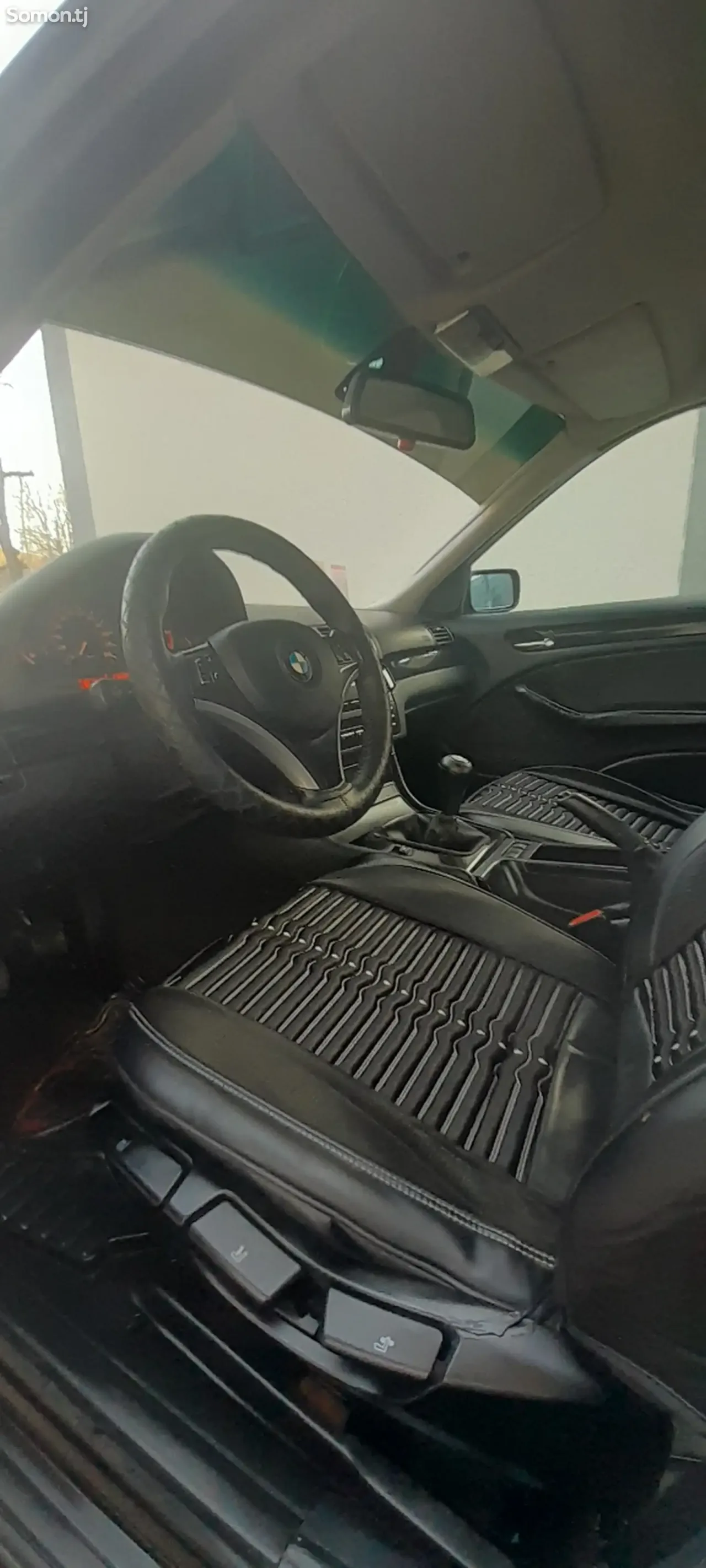 BMW 3 series 2003 · 1.8 MT