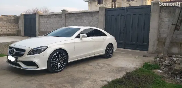 Mercedes-Benz CLS class 2015 · 2.5 AT