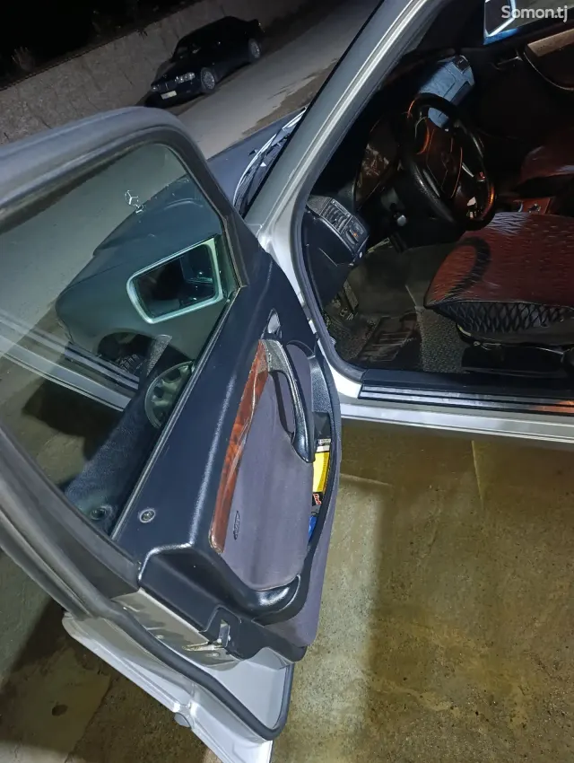 Mercedes-Benz C class 1998 · 2.0 MT