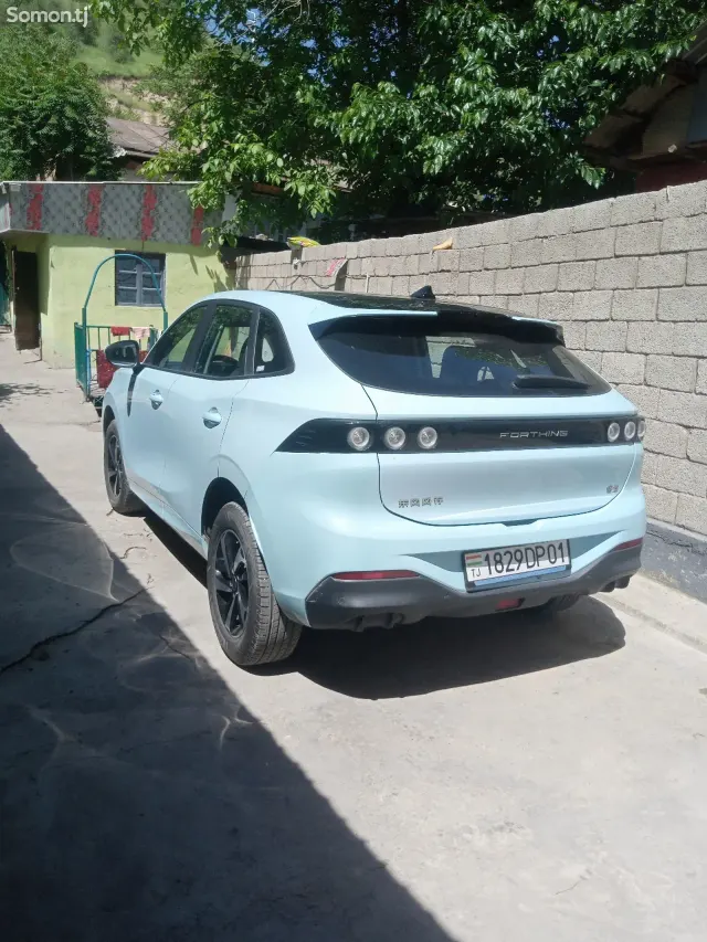 Dongfeng Forthing 2023 · 3.5 AT
