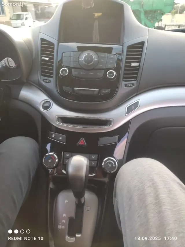 Chevrolet Orlando 2015 · 2.0 AT