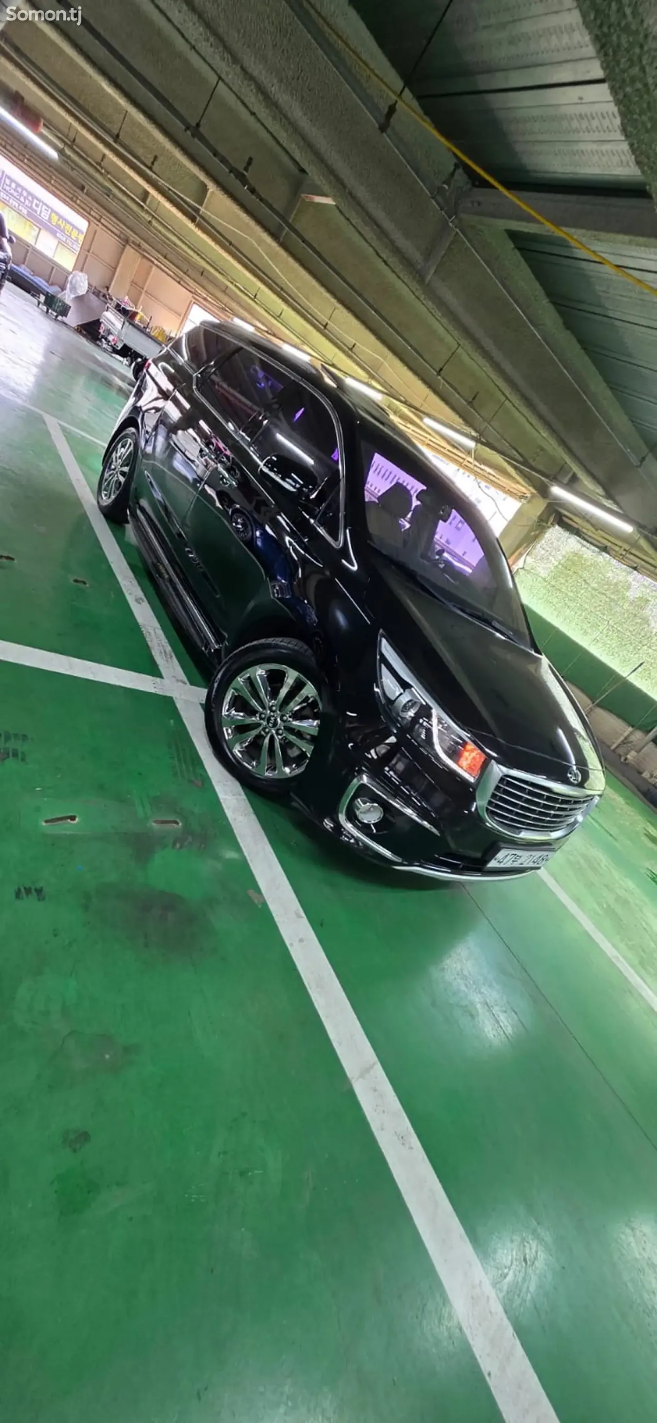 Kia Carnival 2015 · 2.2 AT