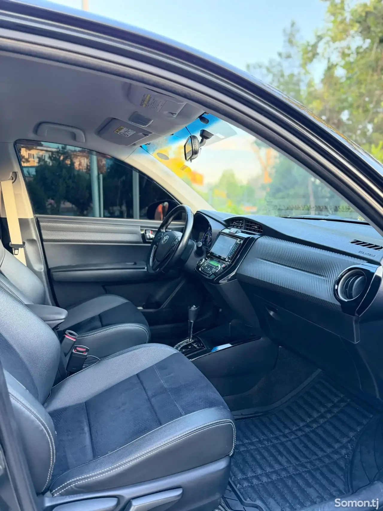 Toyota Fielder 2015 · 1.5 AT