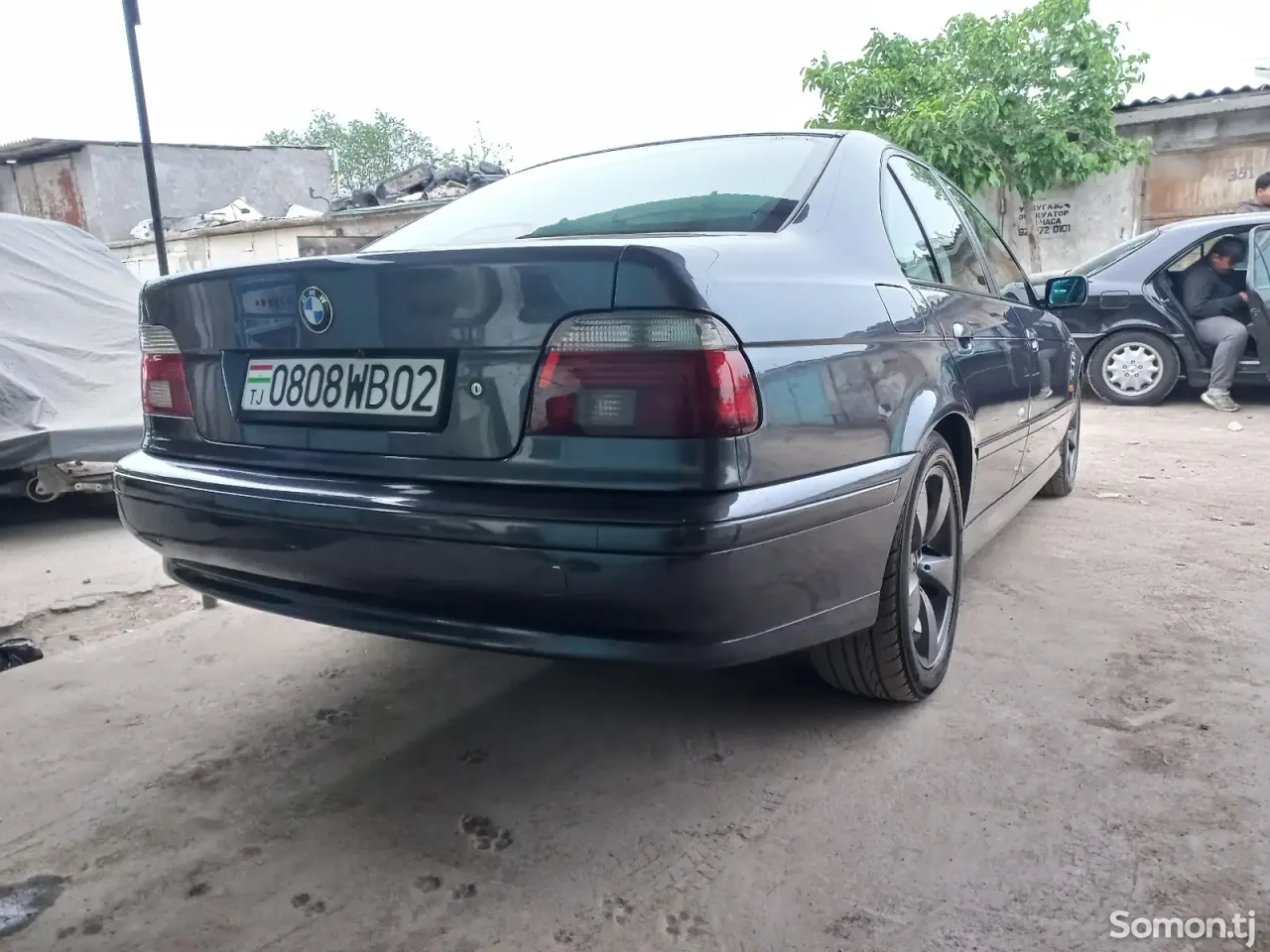 BMW 5 series 1998 · 2.5 AT