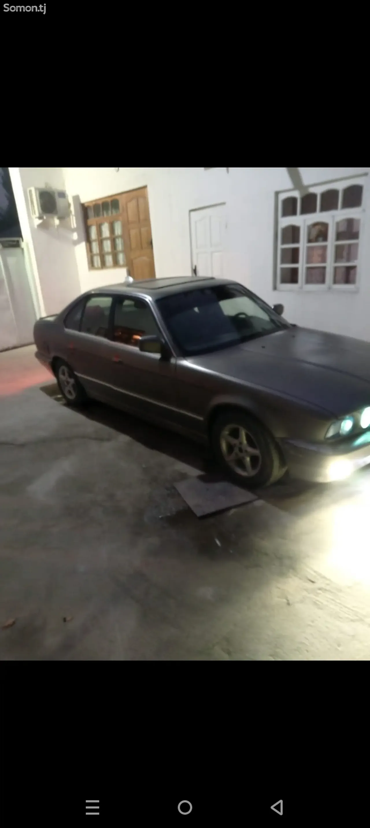 BMW 5 series 1989 · 3.2 AT