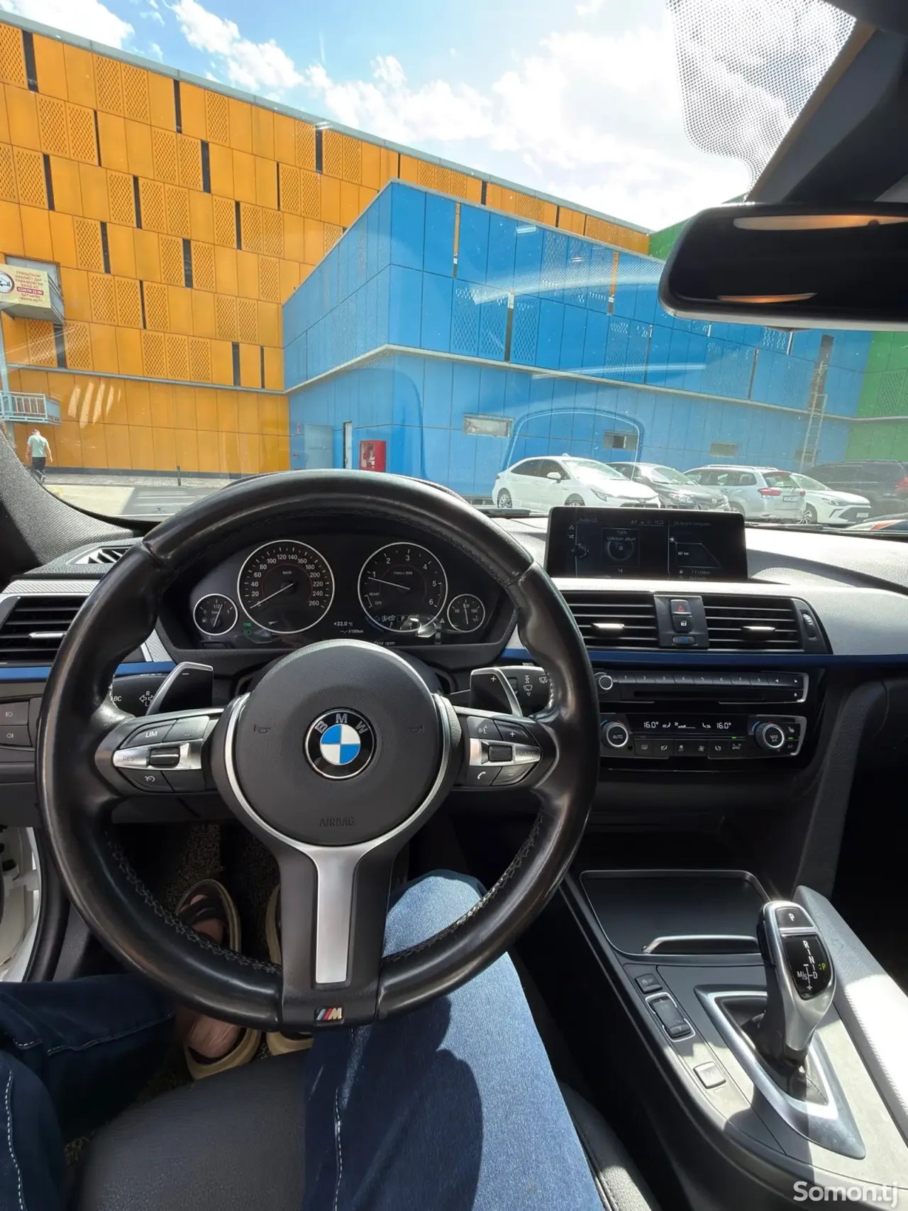 BMW 3 series 2017 · 2.0 AT