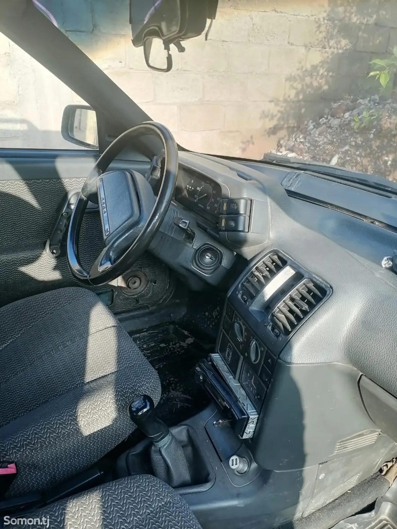 Lada (ВАЗ) 2111 2000 · 1.6 MT