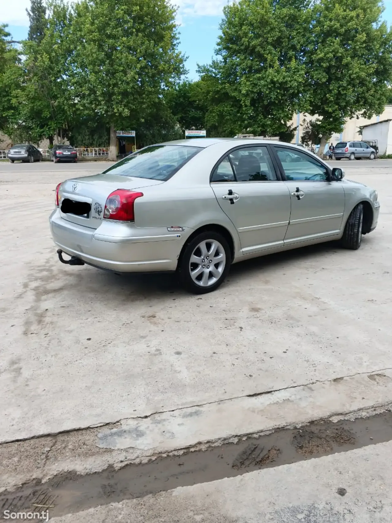 Toyota Avensis 2006 · 6.5 MT