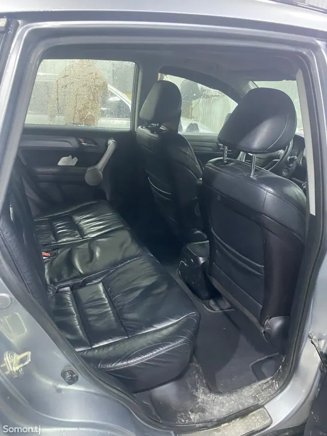 Honda CR-V 2008 · 2.4 AT