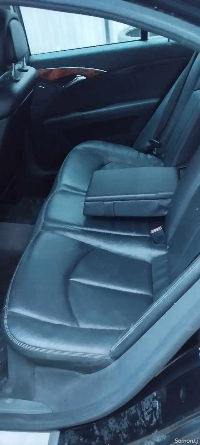 Mercedes-Benz E class 2007 · 3.5 AT