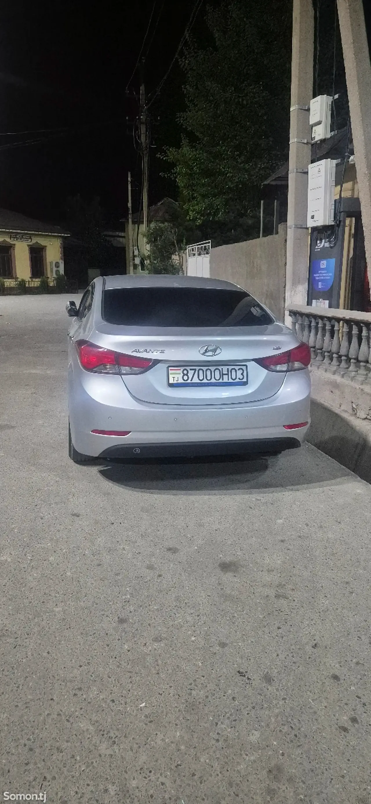 Hyundai Avante 2014 · 1.6 AT