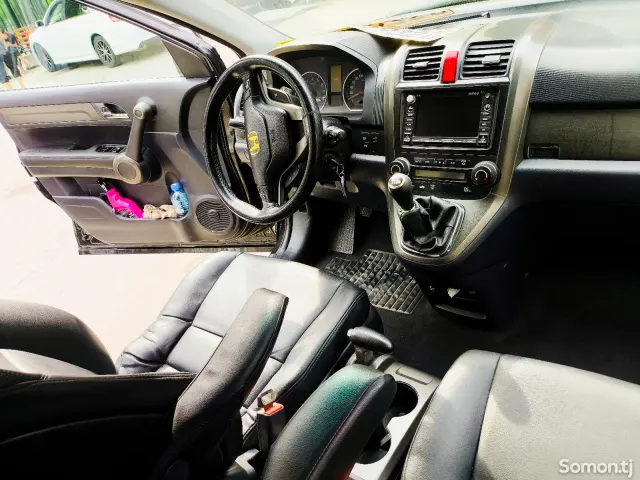 Honda CR-V 2010 · 2.4 MT