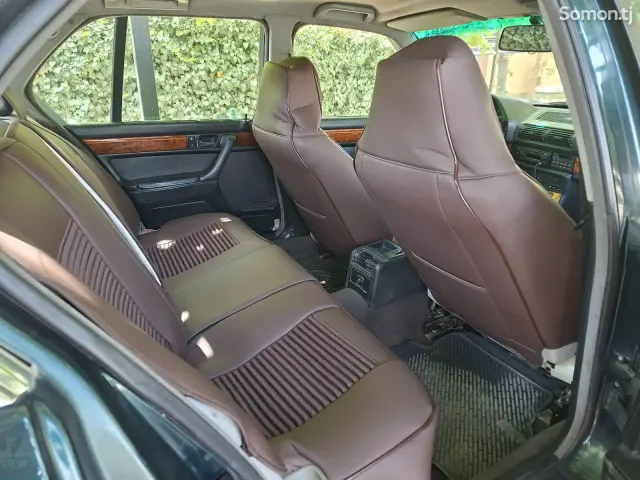 BMW 7 series 1994 · 3.0 AT