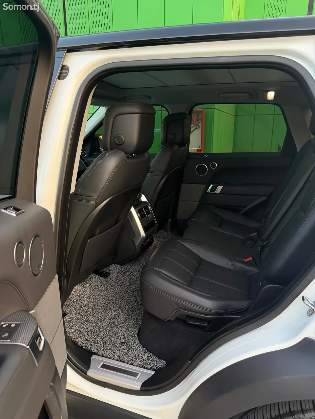 Land Rover Range Rover Sport 2021 · 3.0 AT