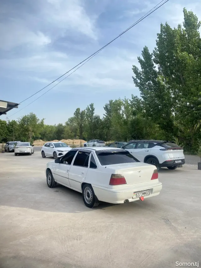 Daewoo Nexia 1996 · 1.6 MT