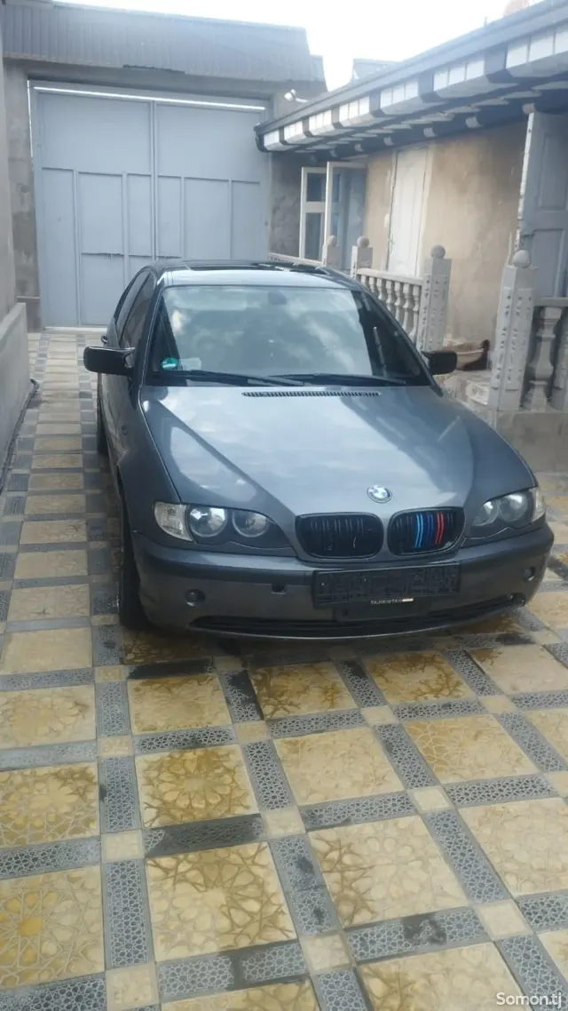 BMW 3 series 2003 · 2.0 MT