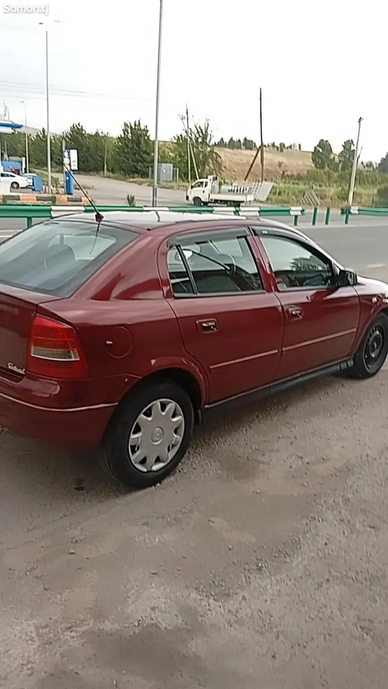 Opel Astra G 1999 · 1.6 MT