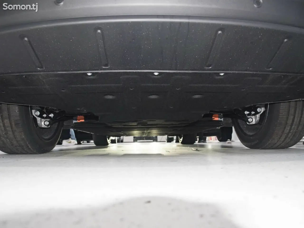 Leapmotor C11 2025 · AT