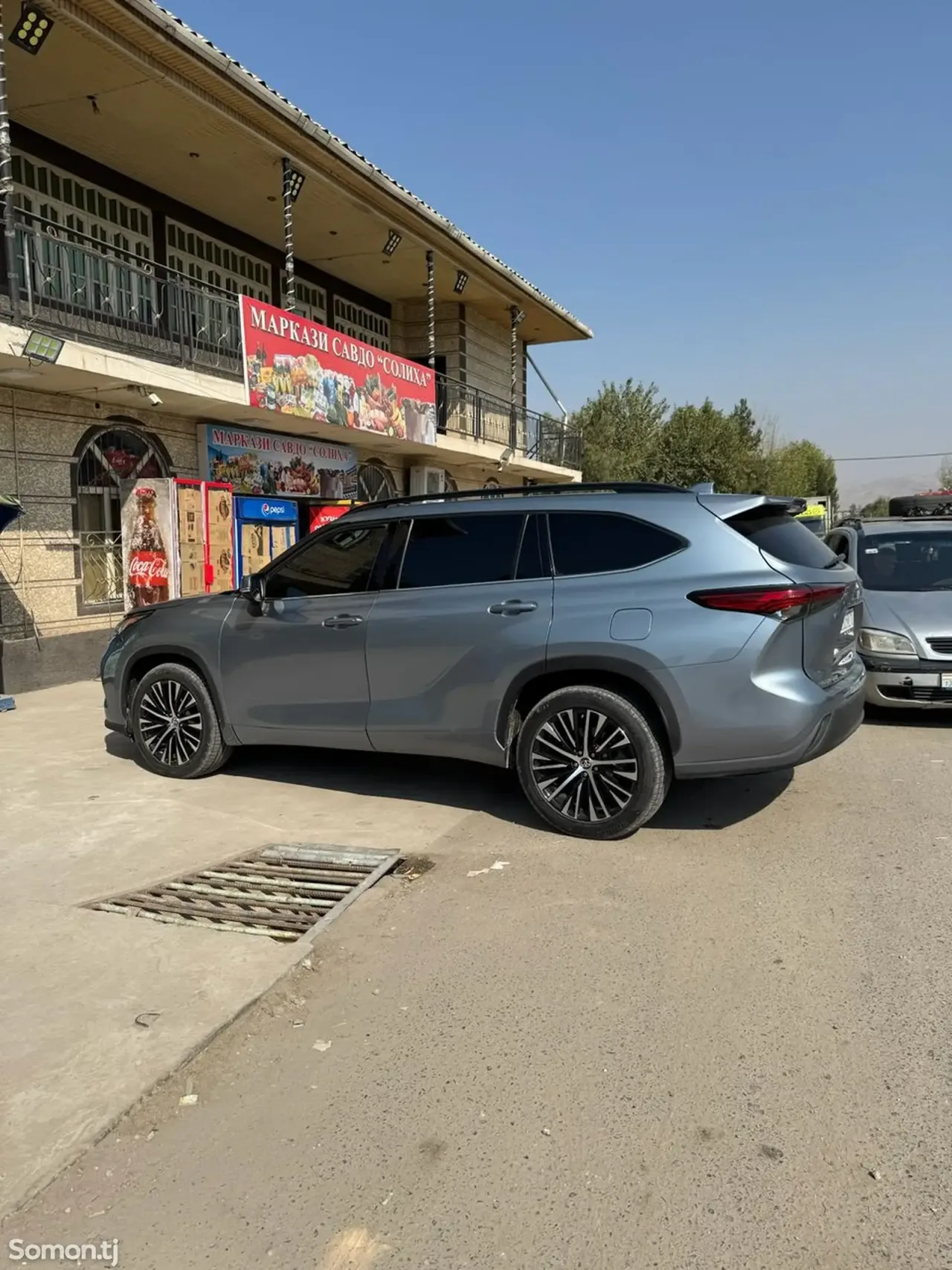 Toyota Highlander 2021 · 3.5 AT
