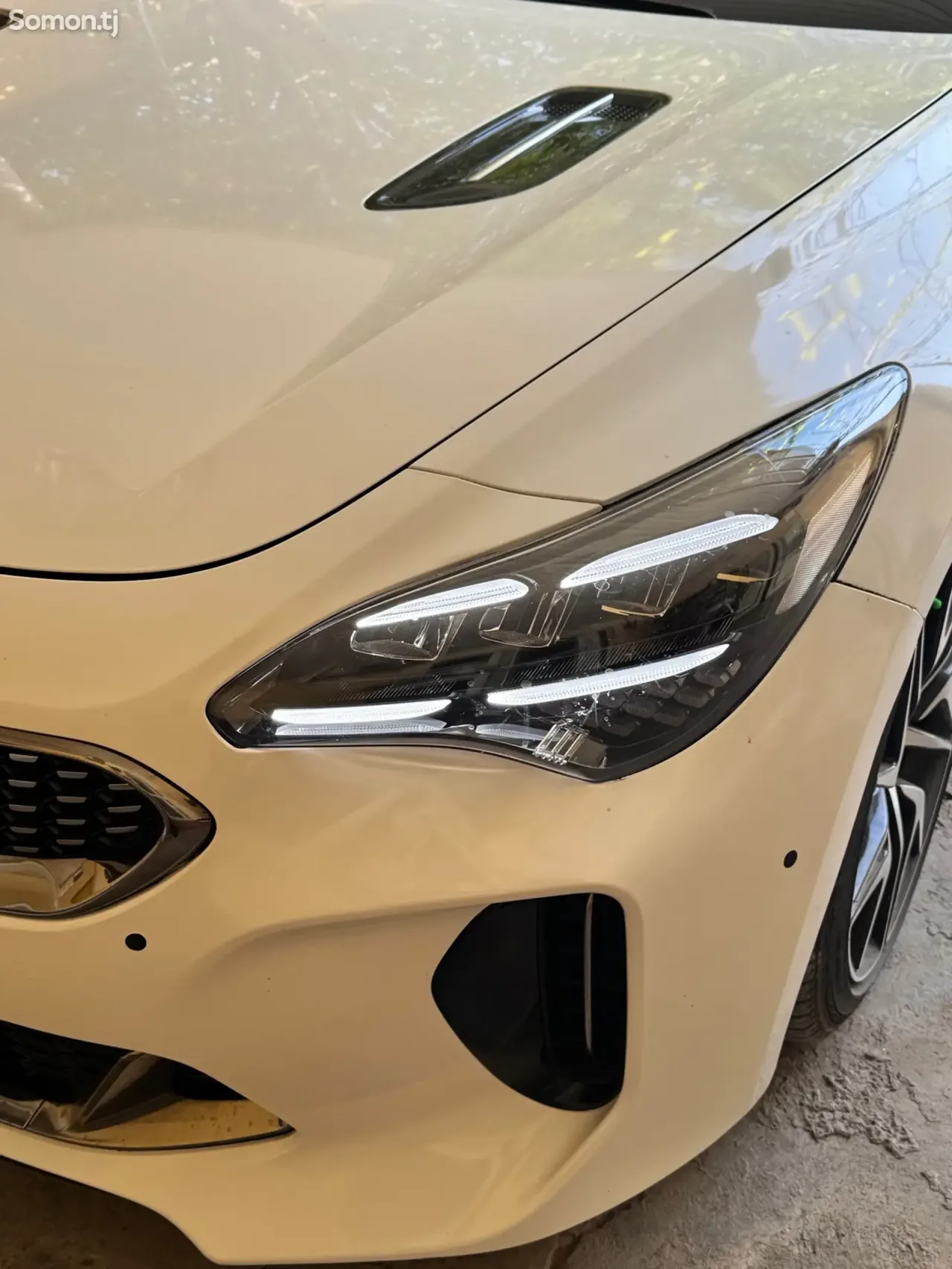 Kia Stinger 2022 · 2.5 AT