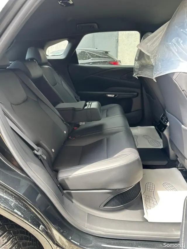 Lexus RX series 2025 · 2.5 AT