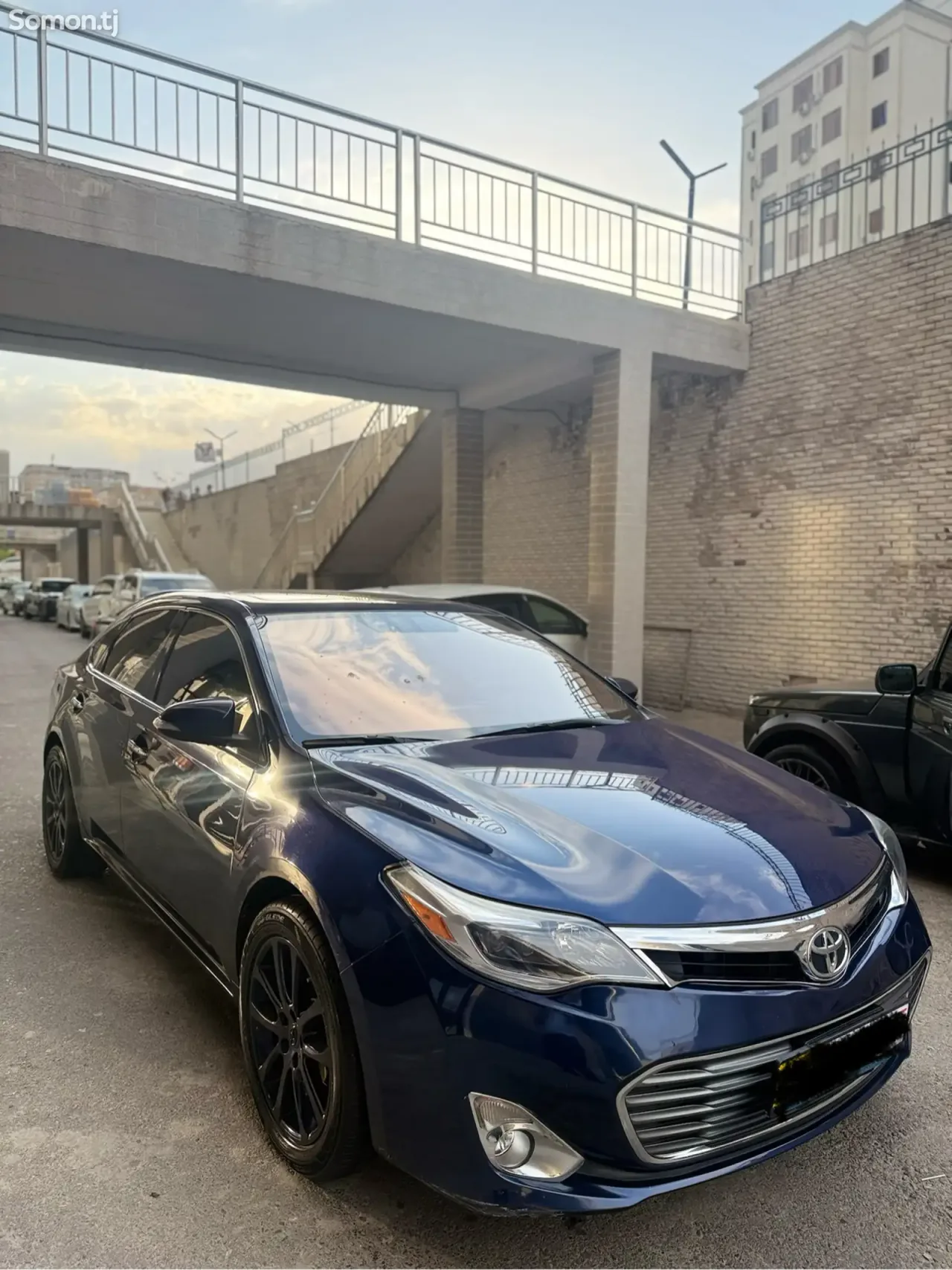 Toyota Avalon 2013 · 3.5 AT