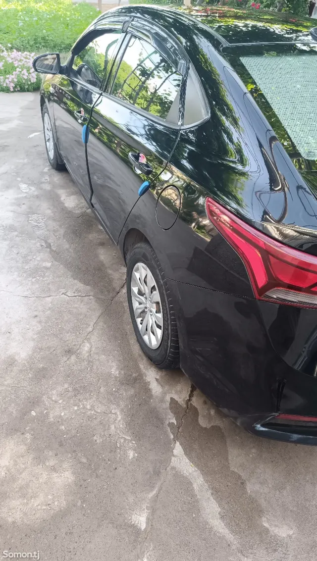 Hyundai Solaris 2020 · 1.6 AT