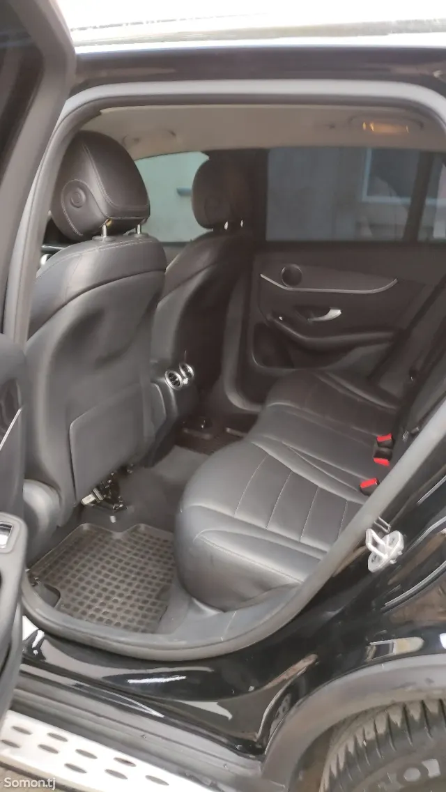 Mercedes-Benz GLC class 2022 · 2.0 AT