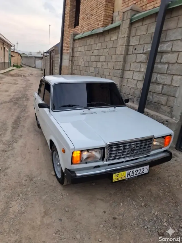 Lada (ВАЗ) 2107 2003 · 0.6 MT