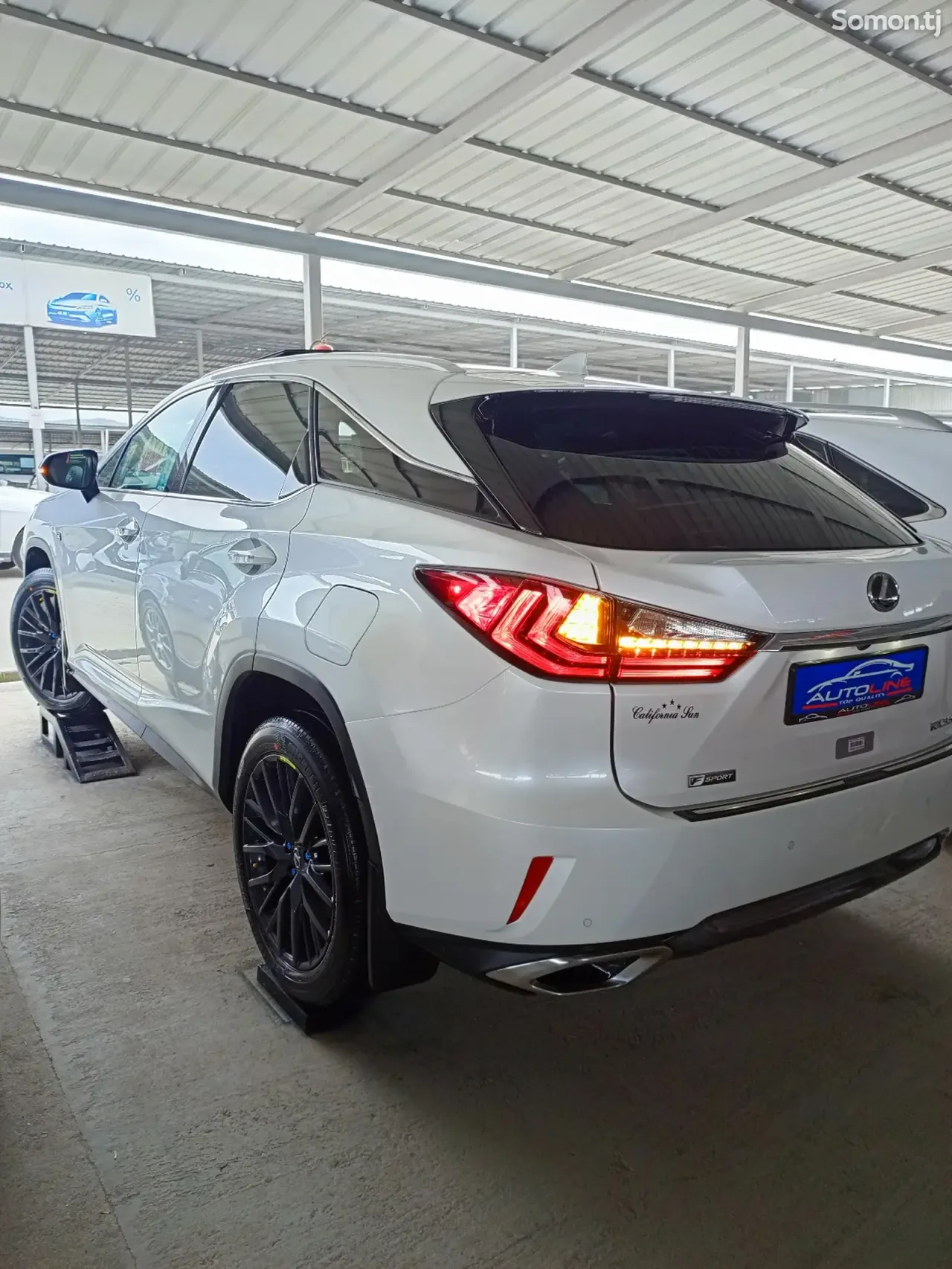 Lexus RX series 2017 · 3.5 AT