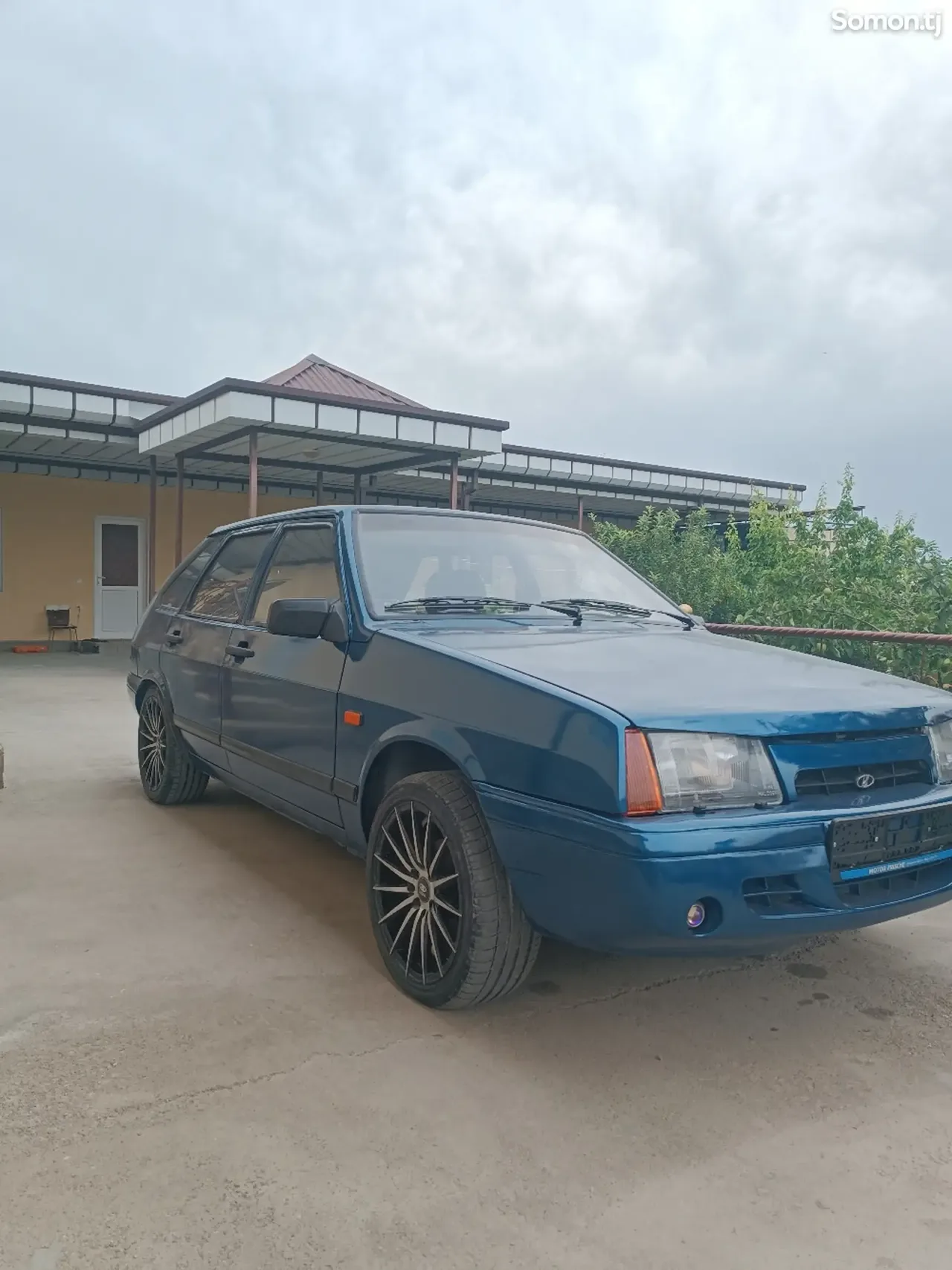 Lada (ВАЗ) 2109 1997 · 1.7 MT
