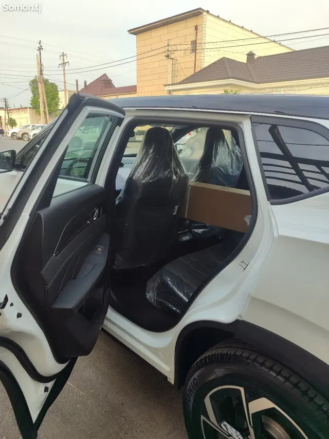 Dongfeng L7 2026 · AT