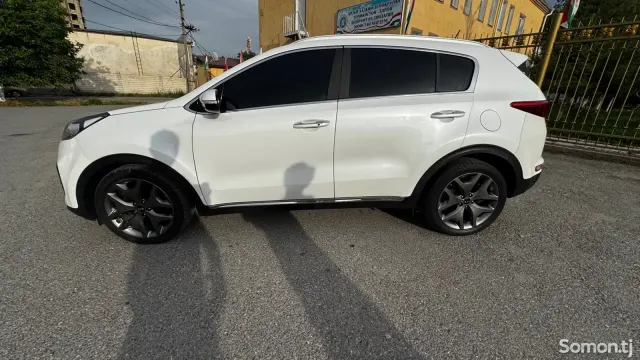 Kia Sportage 2017 · 2.2 AT