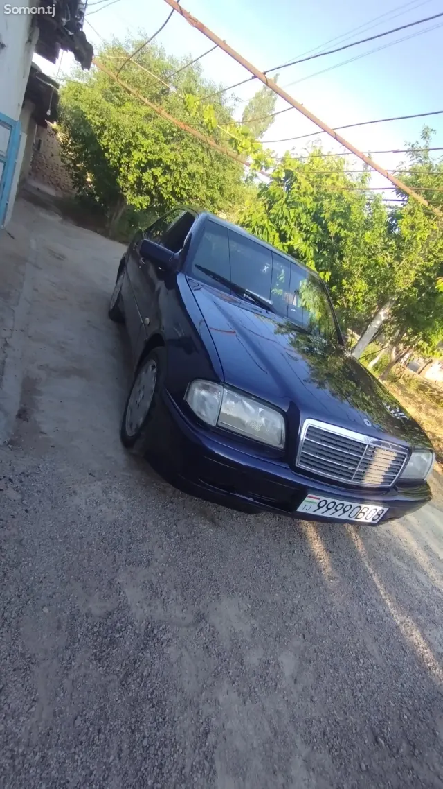 Mercedes-Benz C class 1999 · 1.8 MT
