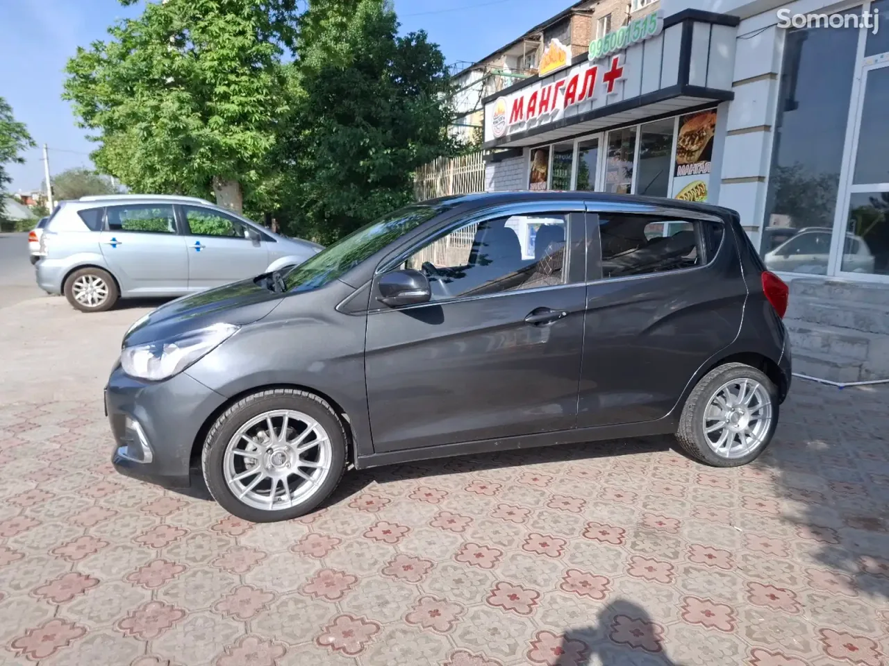 Chevrolet Spark 2018 · 1.0 AT