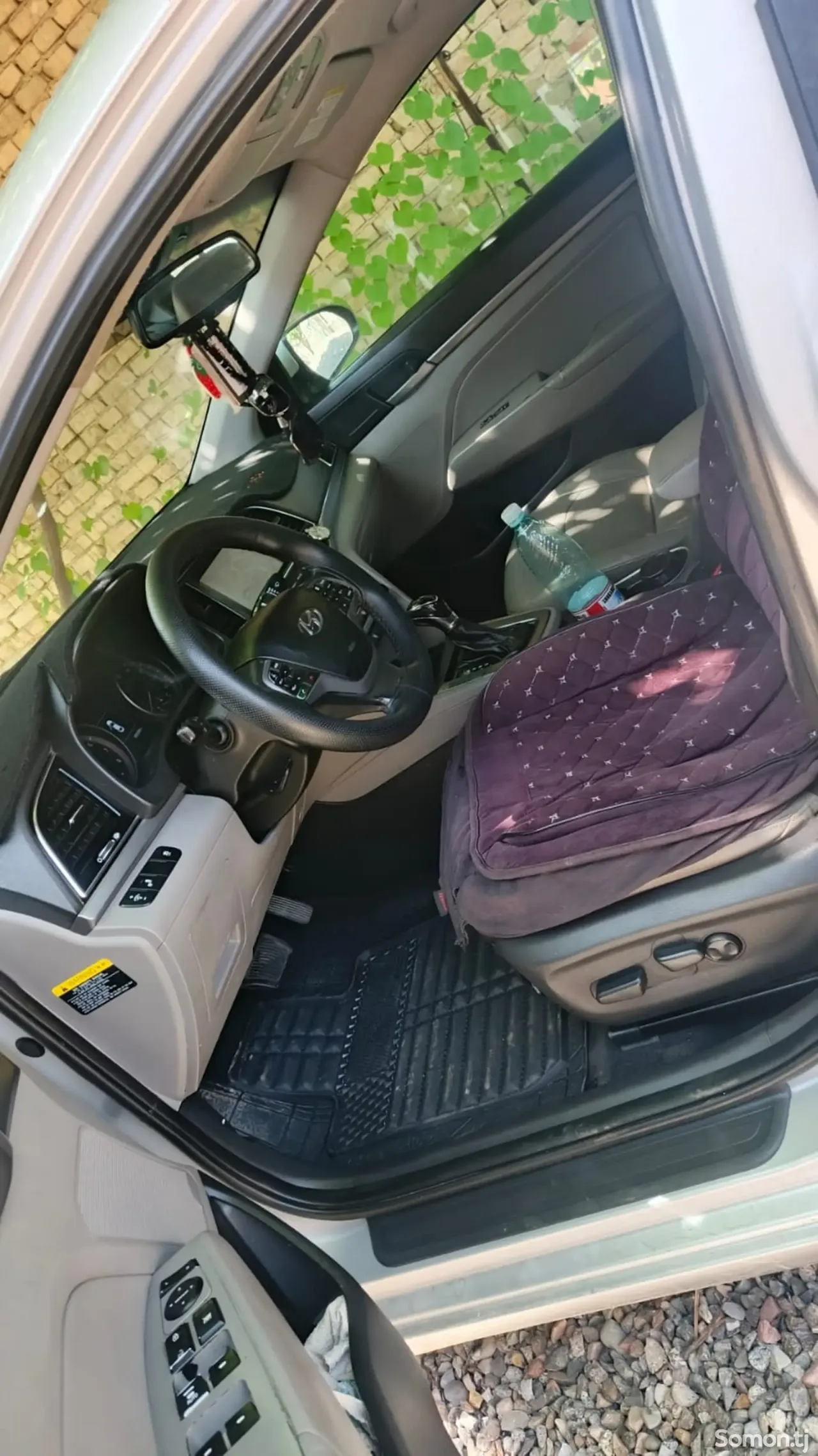 Hyundai Elantra 2017 · 2.0 AT