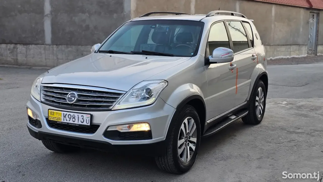 Ssang Yong Rexton 2014 · 2.0 AT