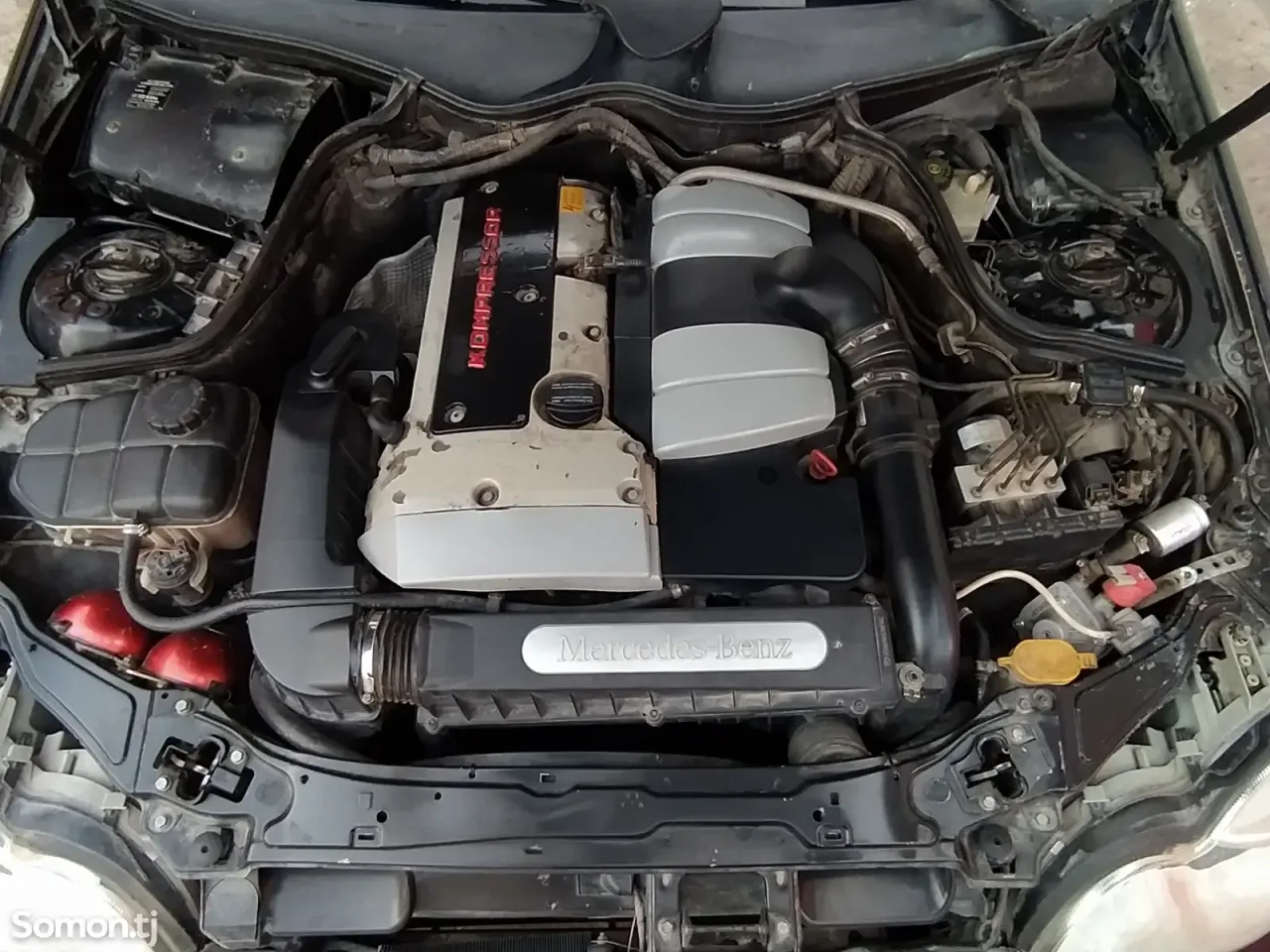 Mercedes-Benz C class 2000 · 2.3 MT