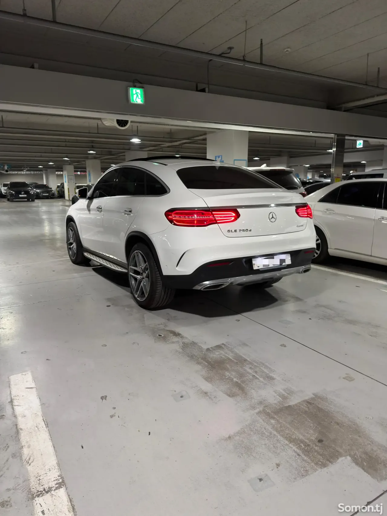 Mercedes-Benz GLE class 2016 · 3.0 AT