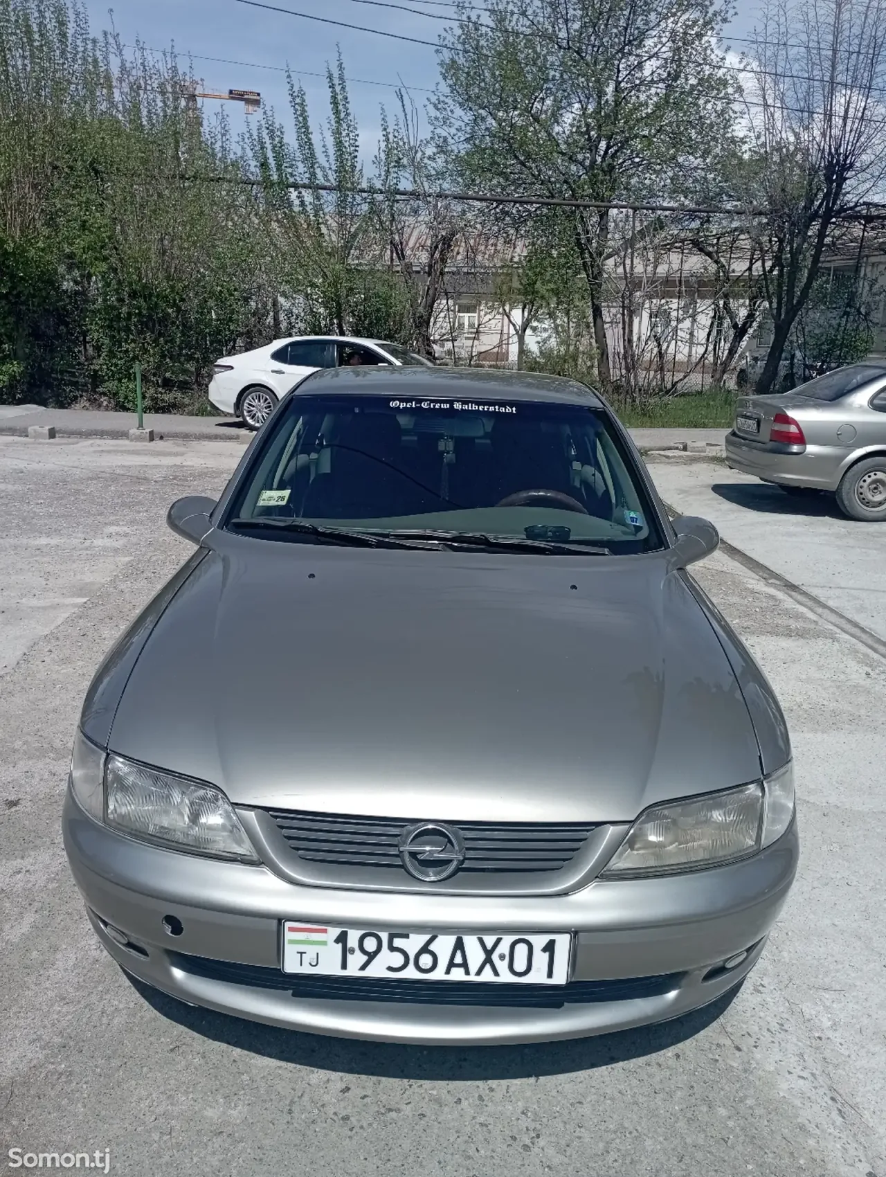 Opel Vectra B 1996 · 1.6 MT