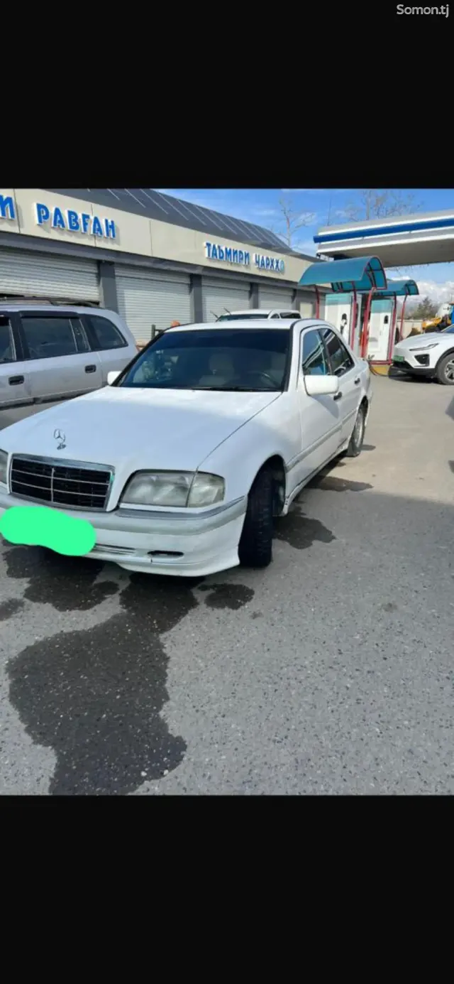 Mercedes-Benz C class 1996 · 1.8 MT