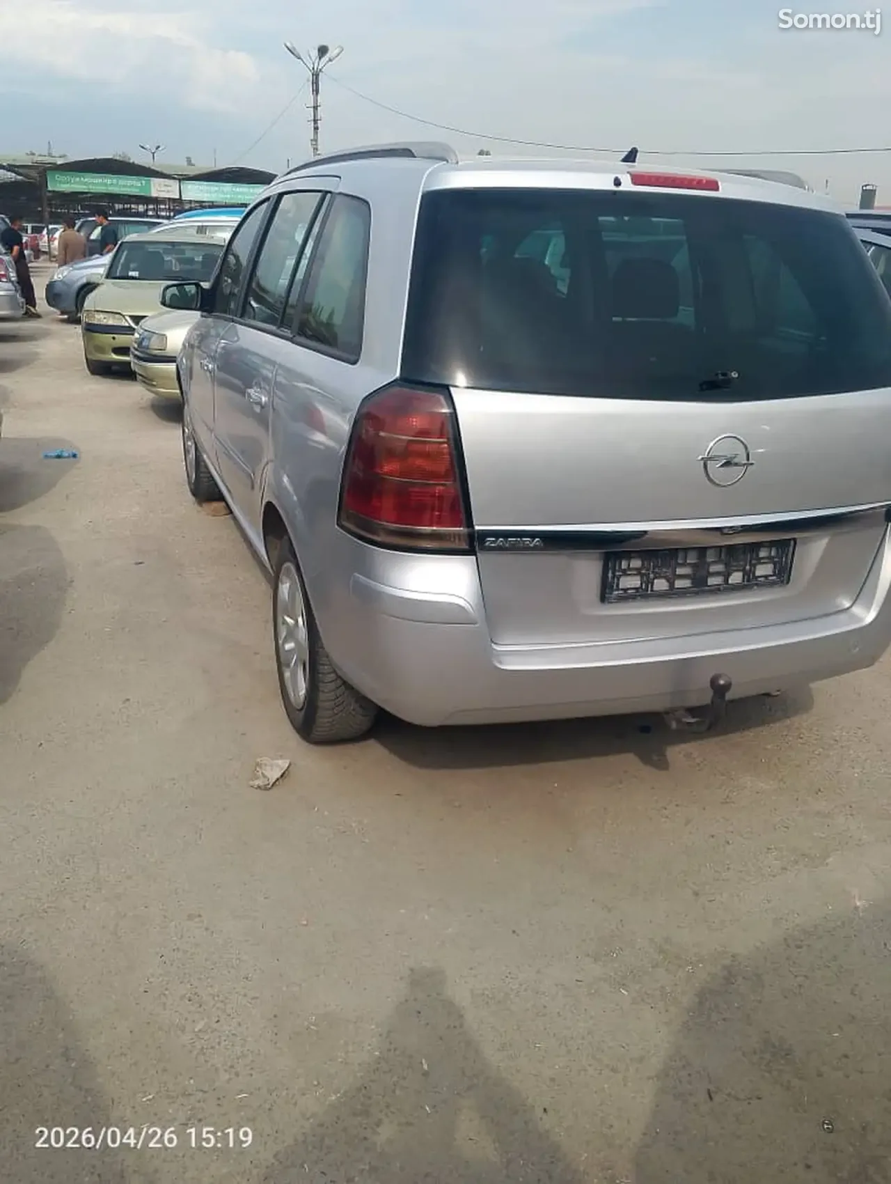 Opel Zafira 2007 · 1.9 MT