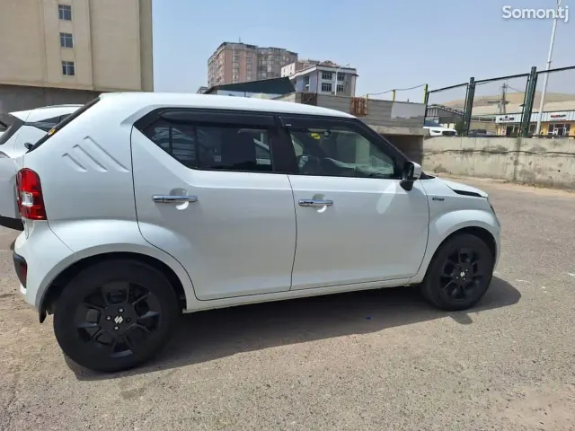 Suzuki Ignis 2018 · AT