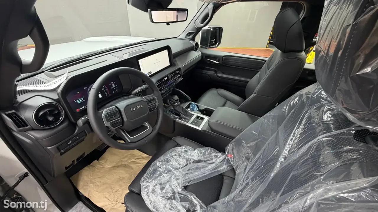 Toyota Land Cruiser Prado 2026 · 2.5 AT