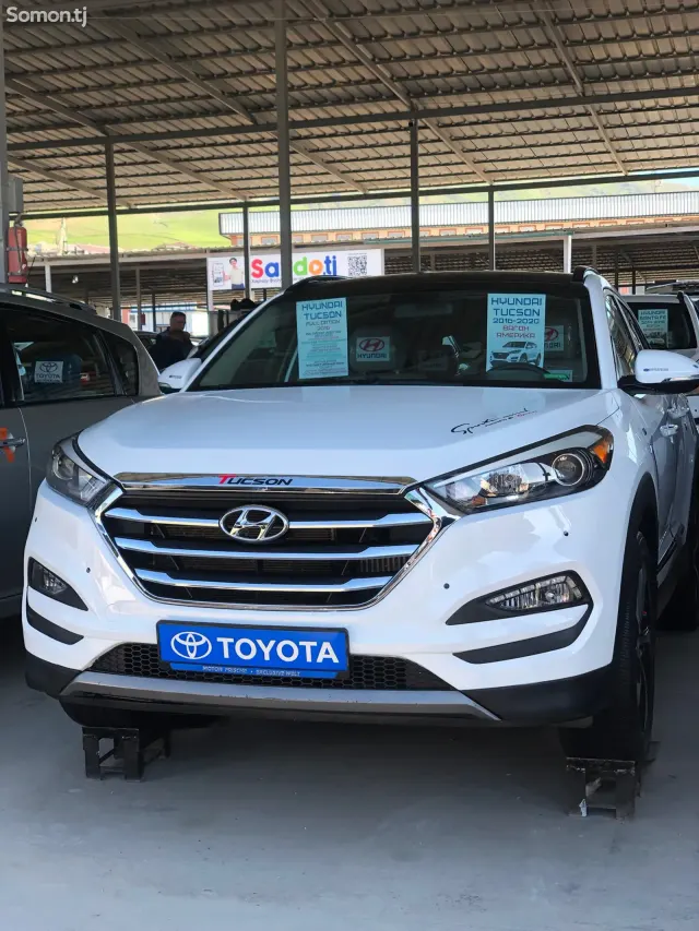Hyundai Tucson 2017 · 1.6 AT