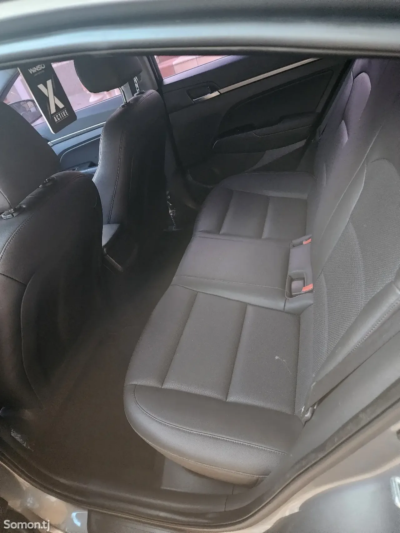 Hyundai Avante 2016 · 1.6 AT