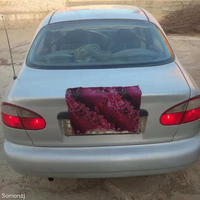Daewoo Lanos 1997 · 1.6 MT