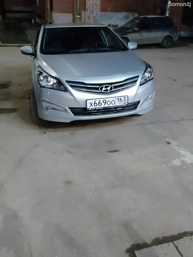 Hyundai Solaris 2016 · 1.6 MT