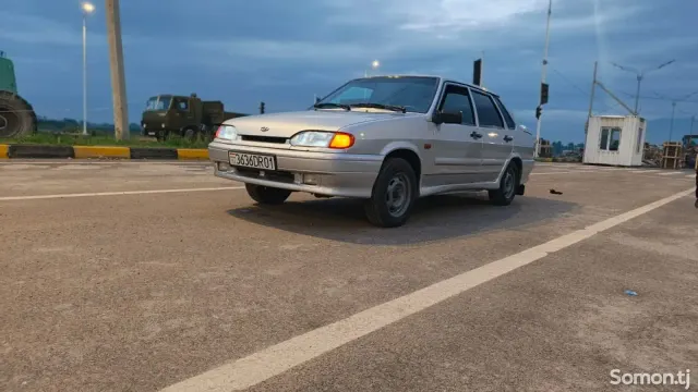 Lada (ВАЗ) 2115 2006 · 1.5 MT